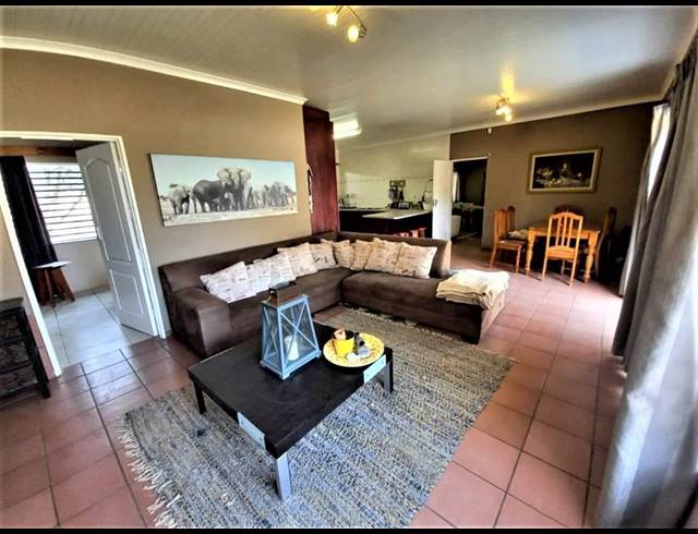 16,134M² FARM FOR SALE IN HARTBEESFONTEIN AH